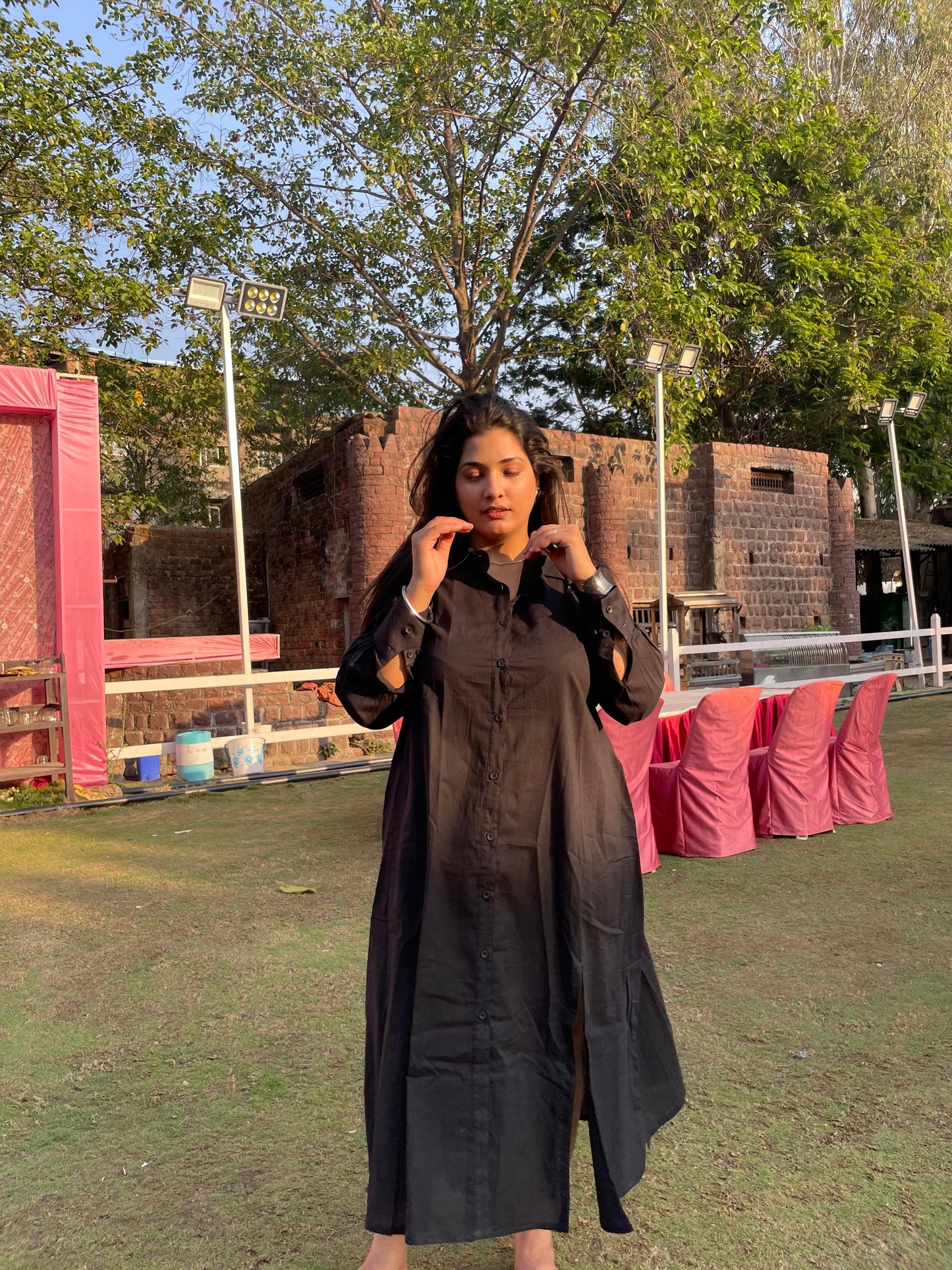 SLIT DRESS -BLACK