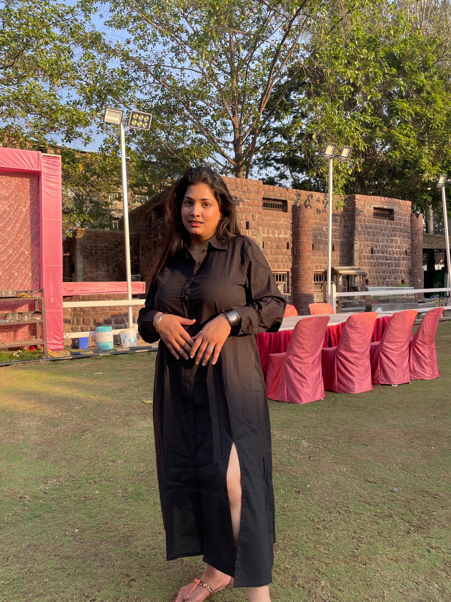 SLIT DRESS -BLACK
